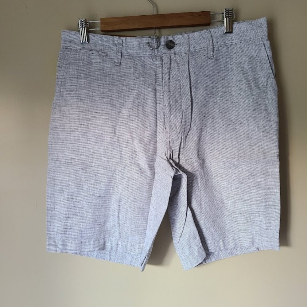 Goodfellow Flat Front Shorts, Size 31, Gray Linen Cotton Blend
